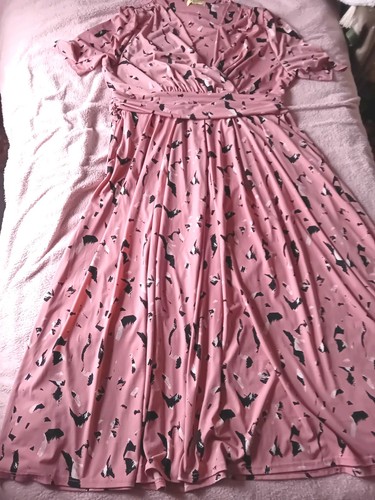 Stunning jolie moi rose - moi,