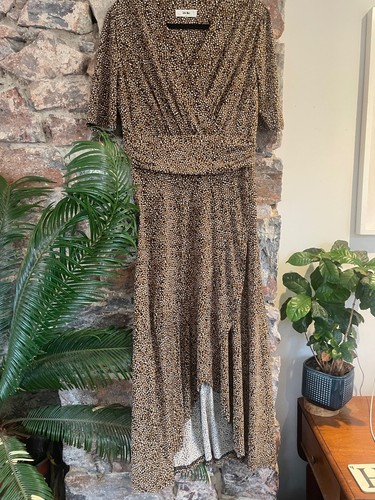 Jolie moi brown spotted midi - brown,