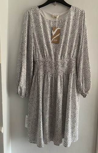 Bnwt jolie moi long sleeved - moi,