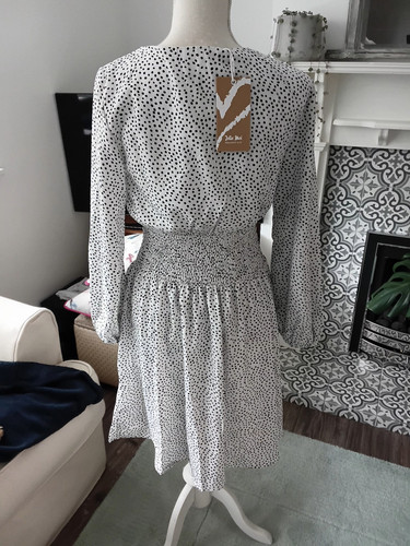 Brand new jolie moi long - moi,