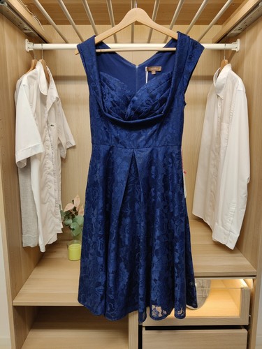 Bnwt jolie moi navy - jolie, 10